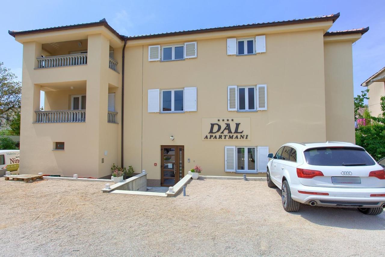 Apartmani Dal Malinska Zewnętrze zdjęcie