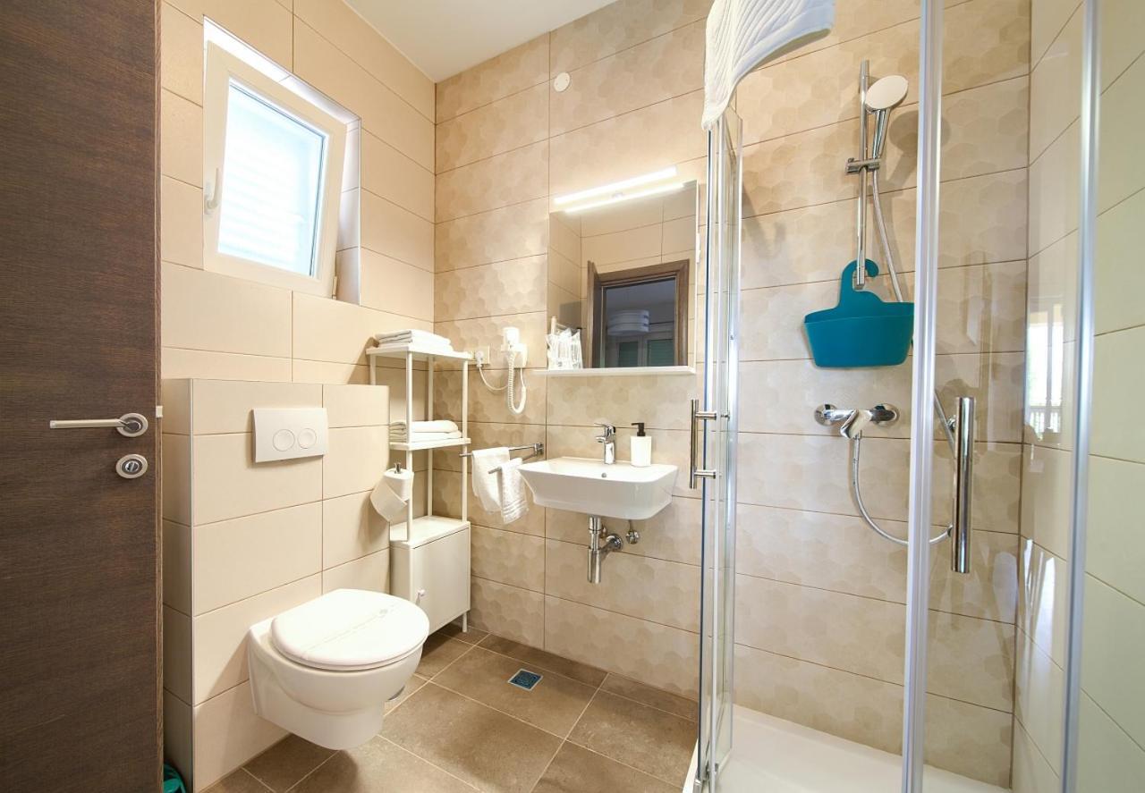 Apartmani Dal Malinska Zewnętrze zdjęcie